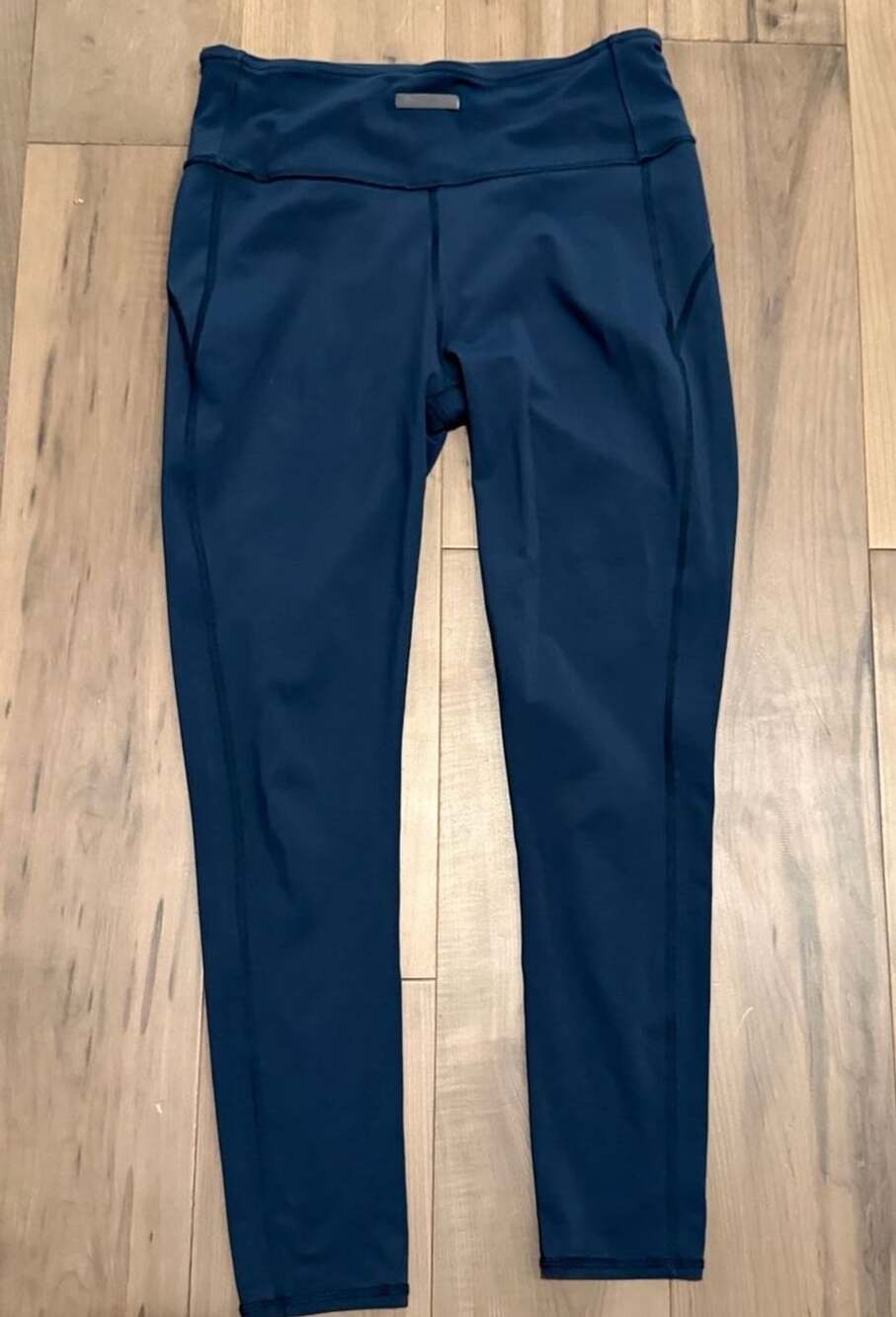 Vuori Performance Leggings Blue Zipper Pocket